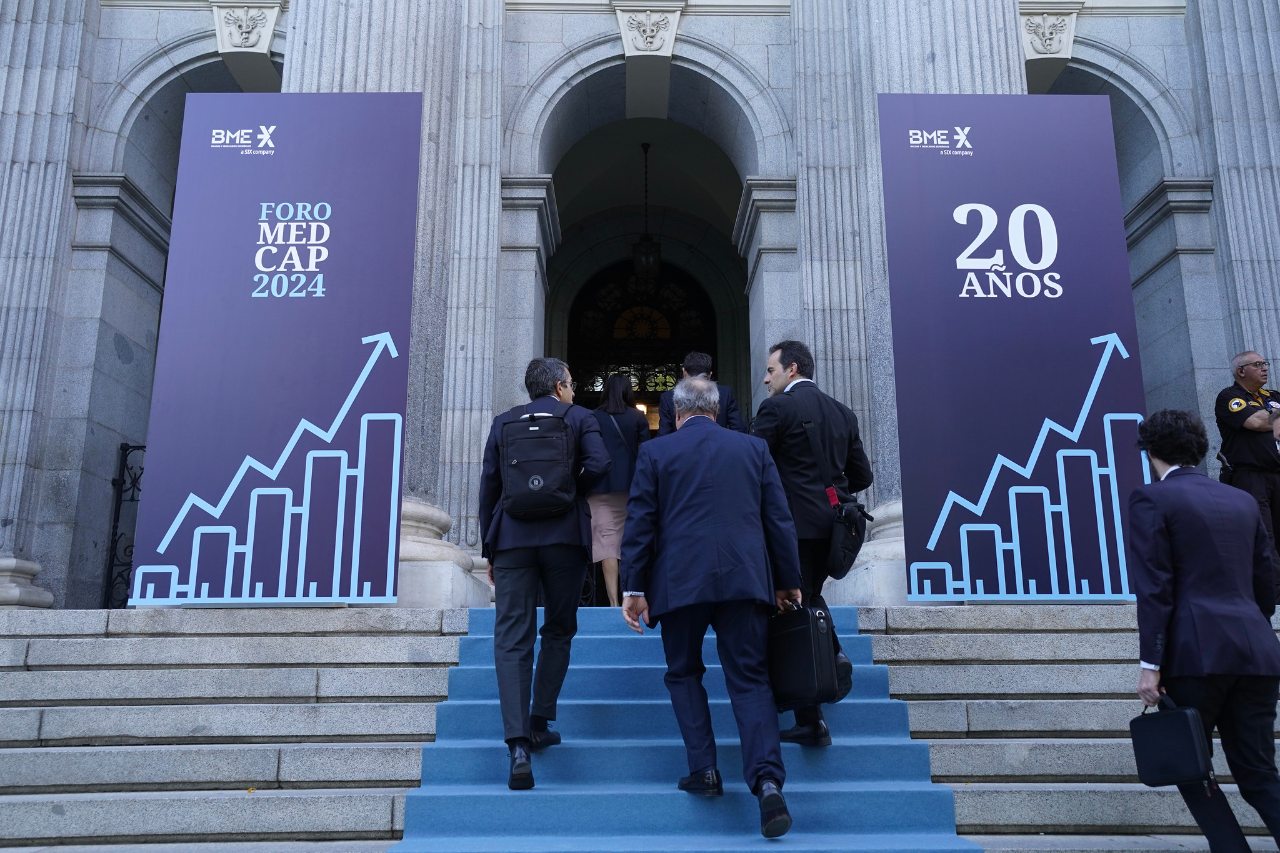 Escalinata palacio de la Bolsa de Madrid en el foro MEDCAP 20