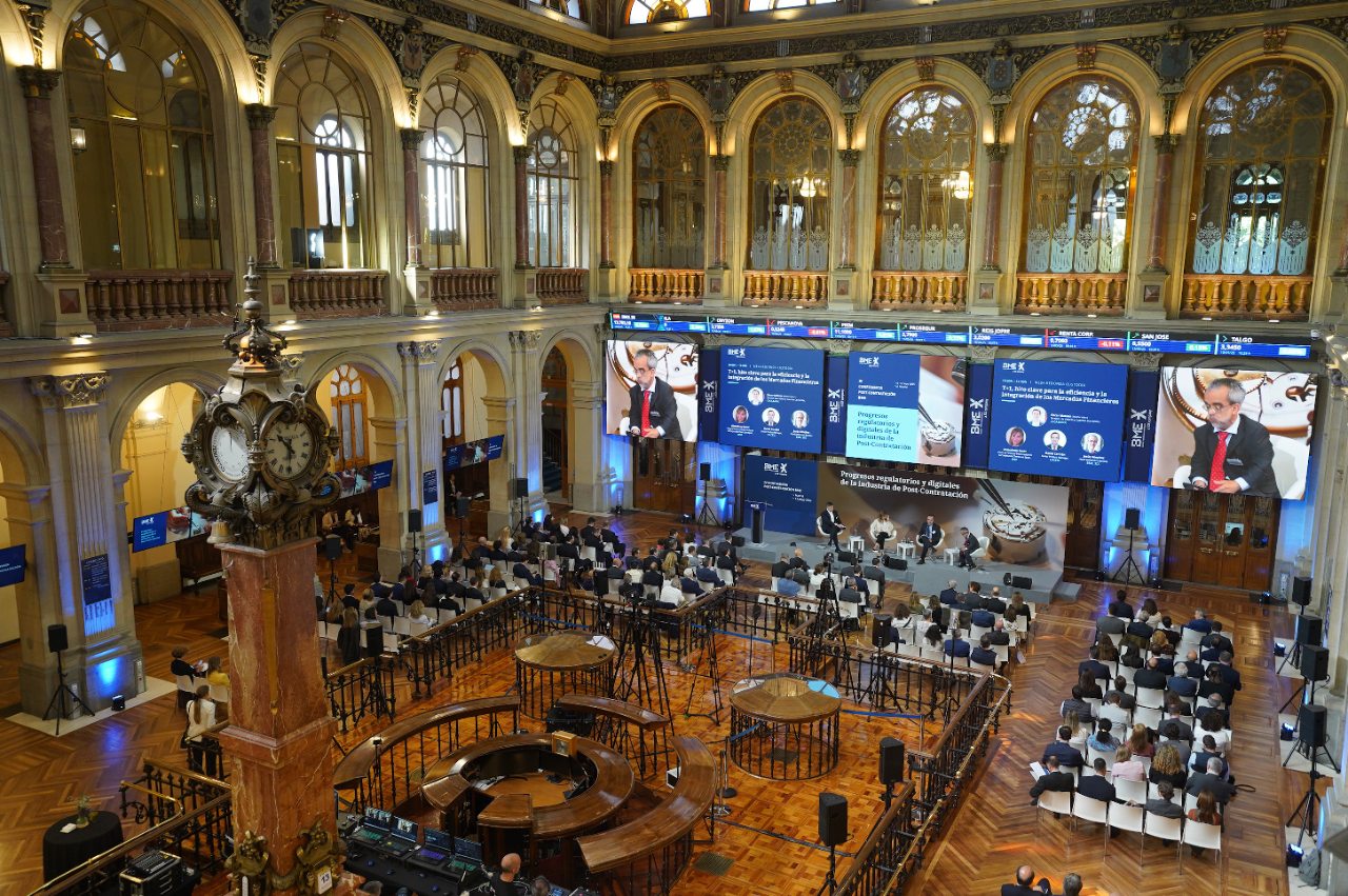 Trading floor Madrid