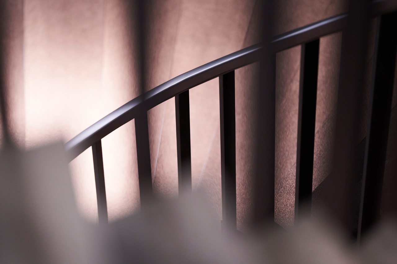 Escalera de madera interior
