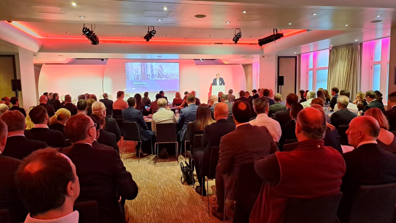 Pparticipantes en el Post-Trade Forum 2023